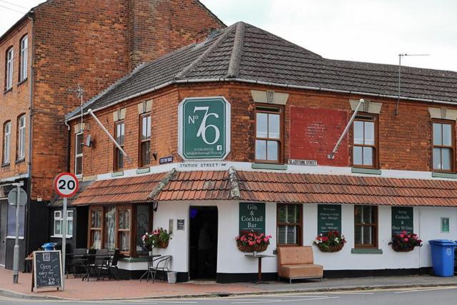 1 & 2 Bed Apartments - Desborough, Kettering, Family, Wifi, Parking エクステリア 写真