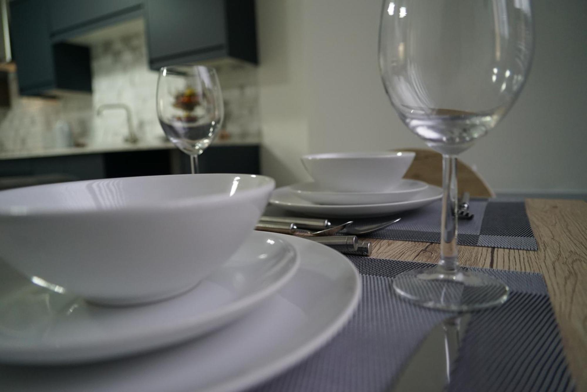 1 & 2 Bed Apartments - Desborough, Kettering, Family, Wifi, Parking エクステリア 写真